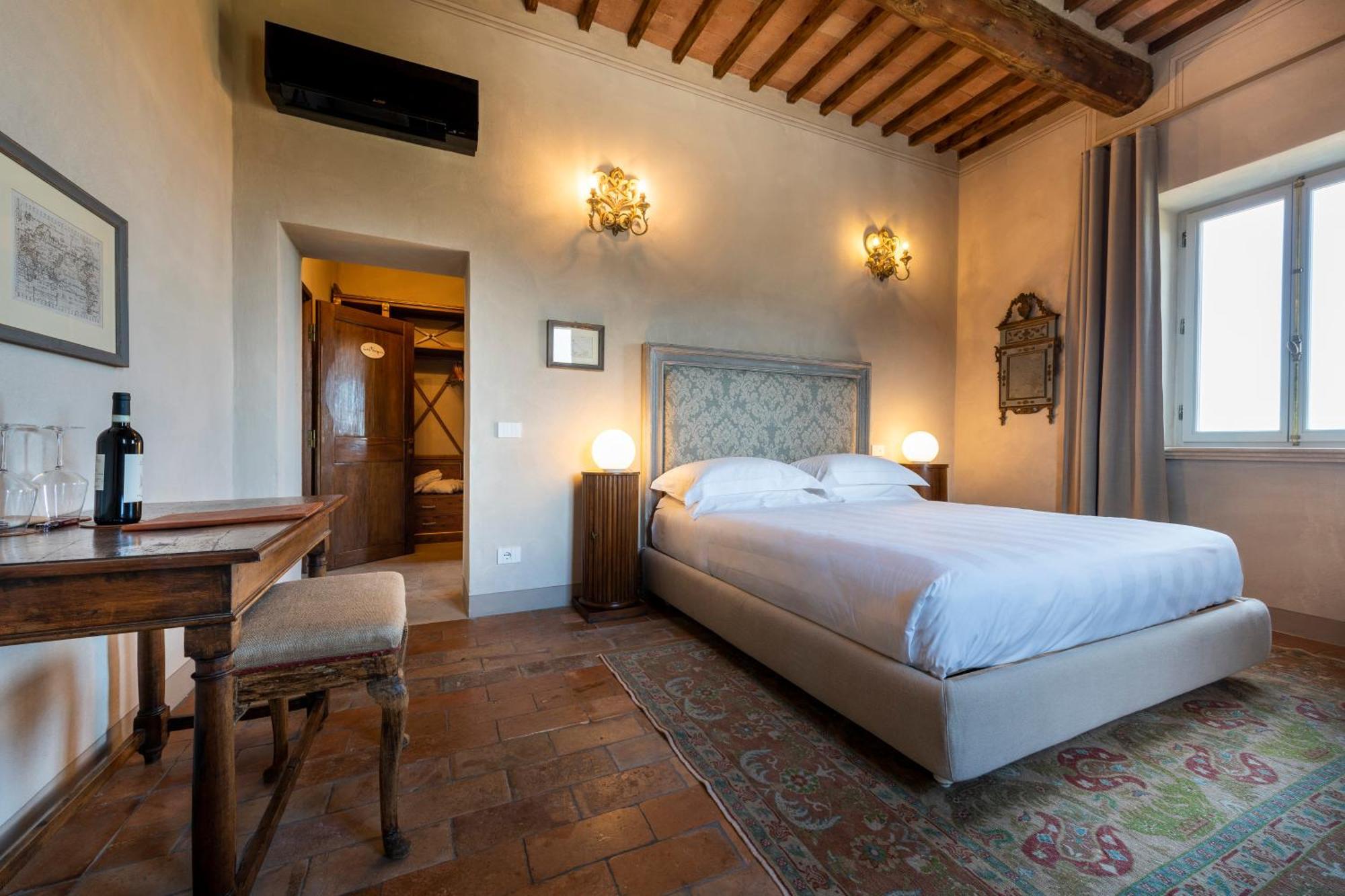 Villa Le Prata - Residenza Del Vescovo - Adults Only Montalcino Exterior photo